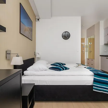 Apartamenty Mierzeja - Marina, Katy Rybackie, 100 M Od Zalewu Wislanego Exterior foto
