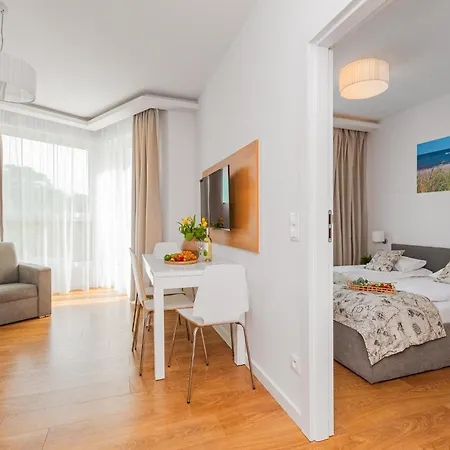 Apartamenty Mierzeja - Marina, Katy Rybackie, 100 M Od Zalewu Wislanego Exterior foto