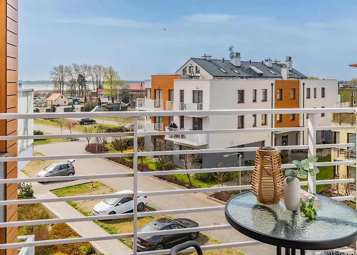Apartamenty Mierzeja - Marina, Katy Rybackie, 100 M Od Zalewu Wislanego